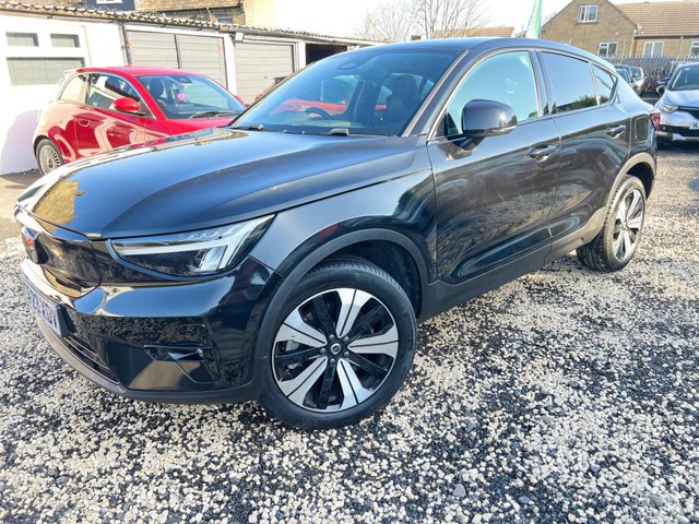 View our VOLVO C40