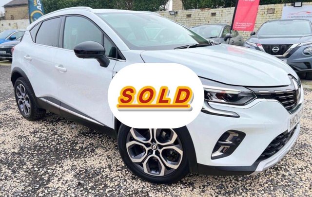 View our RENAULT CAPTUR