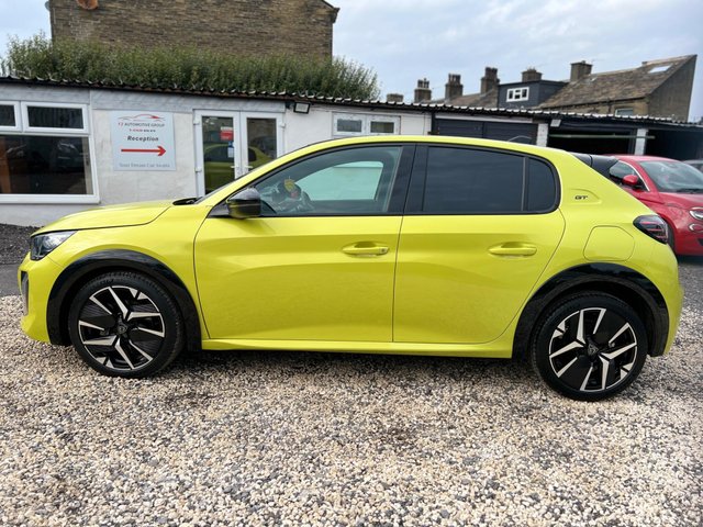 View our PEUGEOT 208