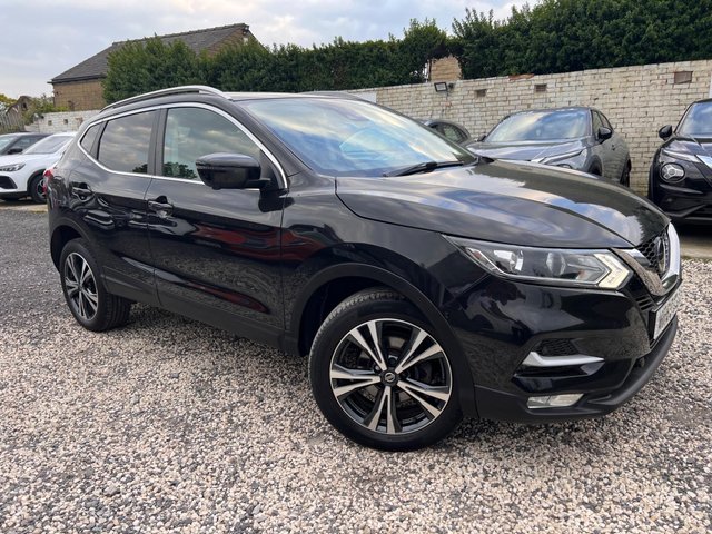 View our NISSAN QASHQAI