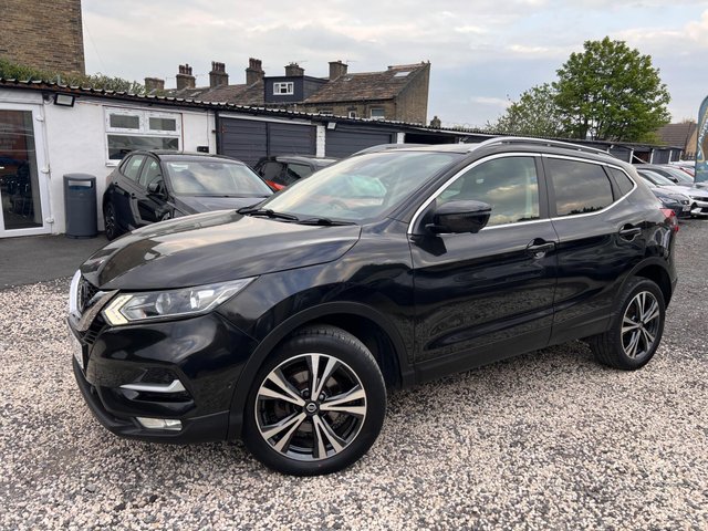 View our NISSAN QASHQAI