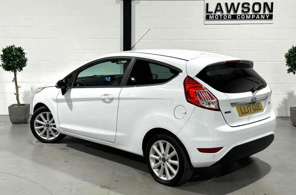 USED 2017 17 FORD FIESTA 1.0T EcoBoost Titanium Hatchback 3dr Petrol Manual Euro 6 (s/s) (125 ps) 