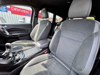 USED 2017 67 FORD KUGA 2.0 TDCi EcoBlue ST-Line SUV 5dr Diesel Manual AWD Euro 6 (s/s) (180 ps) - Leather with Heated Seats - 4x4 -