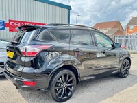 USED 2017 67 FORD KUGA 2.0 TDCi EcoBlue ST-Line SUV 5dr Diesel Manual AWD Euro 6 (s/s) (180 ps) - Leather with Heated Seats - 4x4 -