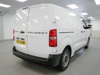 USED 2024 74 PEUGEOT E-EXPERT 100 KW 75 KWH L1 PROFESSIONAL AUTOMATIC ( DELIVERY MILES ) ELECTRIC | CARPLAY | AIR CON | DELIVERY MILES !