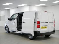 USED 2024 74 PEUGEOT E-EXPERT 100 KW 75 KWH L1 PROFESSIONAL AUTOMATIC ( DELIVERY MILES ) ELECTRIC | CARPLAY | AIR CON | DELIVERY MILES !