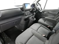 USED 2025 74 RENAULT TRAFIC SL30 2.0 BLUEDCI 170 BHP SWB EXTRA SPORT EDC AUTOMATIC  2025 YEAR | EDC AUTO | SAT NAV | 170 BHP