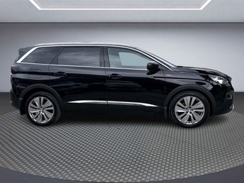 View our PEUGEOT 5008