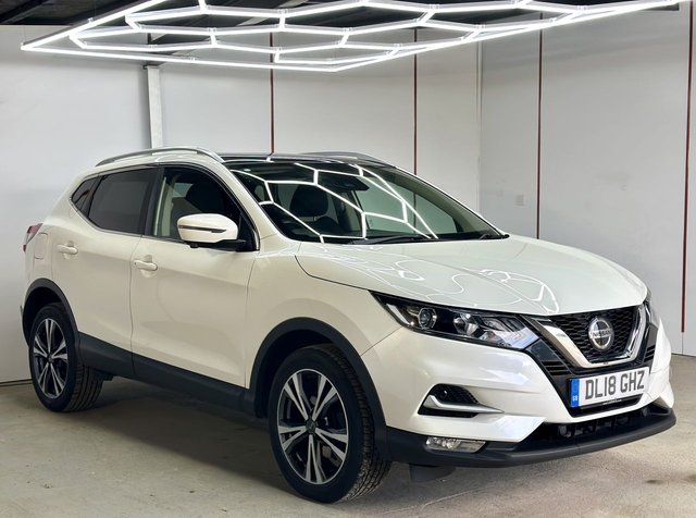 View our Nissan Qashqai 1.5 dCi N-Connecta SUV 5dr Diesel Manual Euro 6 (s/s) (110 ps)
