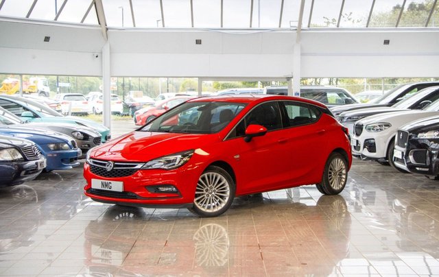 View our Vauxhall Astra 1.6 CDTi BiTurbo Elite Nav Hatchback 5dr Diesel Manual Euro 6 (s/s) (160 ps)