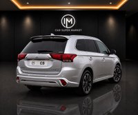 USED 2019 69 MITSUBISHI OUTLANDER 2.4h TwinMotor 13.8kWh 4hs SUV 5dr Petrol Plug-in Hybrid CVT 4WD Euro 6 (s/s) (209 ps) 