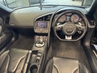 USED 2013 R AUDI R8 4.2 FSI V8 Spyder 2dr Petrol S Tronic quattro Euro 5 (430 ps) FSH/MAXTON DESIGN KIT/STUNNING