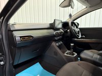 USED 2022 22 DACIA SANDERO STEPWAY 1.0 TCe Prestige Hatchback 5dr Bi Fuel Manual 100 bhp 