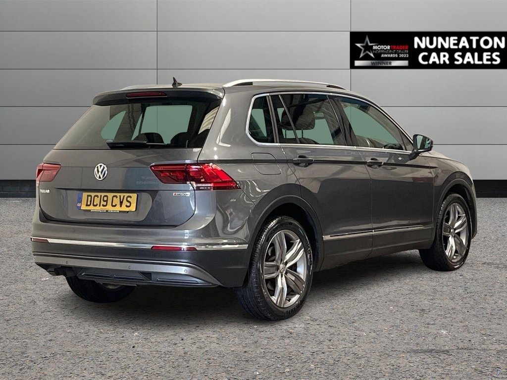 USED 2019 19 VOLKSWAGEN TIGUAN 2.0 TDI SEL SUV 5dr Diesel DSG 4Motion Euro 6 (s/s) (150 ps) Detachable Tow Bar