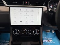 USED 2023 23 JAGUAR F-PACE 2.0 P400e 19.3kWh R-Dynamic SE Black SUV 5dr Petrol Plug-in Hybrid Auto AWD 404 bhp 