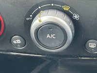 USED 2016 16 RENAULT CLIO 0.9 TCe Dynamique Nav Hatchback 5dr Petrol Manual Euro 6 (s/s) (90 ps) 65927 miles