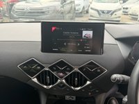 USED 2022 22 DS AUTOMOBILES DS 3 CROSSBACK 1.2 PureTech Montmartre Crossback 5dr Petrol Manual Euro 6 (s/s) (100 ps) 