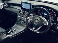 USED 2018 18 MERCEDES-BENZ C-CLASS 2.1 C250d AMG Line (Premium Plus) Coupe 2dr Diesel G-Tronic+ Euro 6 (s/s) (204 ps) Polar White | Black Leather Interior | Gloss Black AMG Wheels | Panoramic Roof | Burmester Audio | Memory Seats