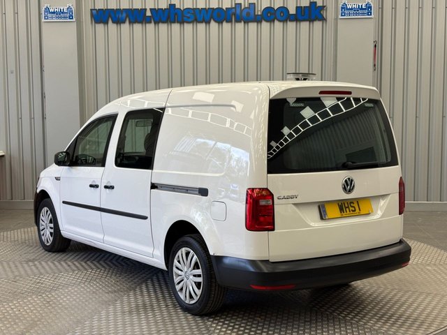 VOLKSWAGEN CADDY MAXI at White Hire and Sales (WHS World)