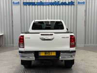 USED 2023 73 TOYOTA HI-LUX 2.4 D-4D 150 BHP ICON D/CAB PICKUP 4WD AUTOMATIC (EURO 6) 