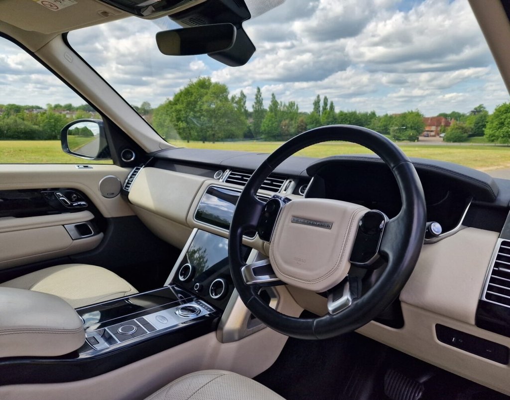 USED 2019 69 LAND ROVER RANGE ROVER 3.0 SD V6 Vogue SUV 5dr Diesel Auto 4WD Euro 6 (s/s) (275 ps) FINANCE AVAILABLE