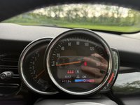 USED 2022 22 MINI HATCH 1.5 Cooper Classic Hatchback 5dr Petrol Manual Euro 6 (s/s) (136 ps) 29K Miles, Local Lady Owner