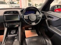 USED 2018 18 JAGUAR F-PACE 3.0 D300 V6 S SUV 5dr Diesel Auto AWD Euro 6 (s/s) (300 ps) UK DELIVERY FLAT FEE &pound;250 (SUBJECT TO DEAL) *OVER 100 IMAGES ON OUR WEBSITE*BESPOKE FINANCE ARRANGED*PART EXCHANGE WELCOME*ALL VEHICLES HPI CLEAR