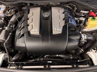 USED 2016 65 VOLKSWAGEN TOUAREG 3.0 TDI V6 BlueMotion Tech R-Line SUV 5dr Diesel Tiptronic 4WD Euro 6 (s/s) (262 ps) UK DELIVERY FLAT FEE &pound;250 (SUBJECT TO DEAL) *OVER 100 IMAGES ON OUR WEBSITE*BESPOKE FINANCE ARRANGED*PART EXCHANGE WELCOME*ALL VEHICLES HPI CLEAR