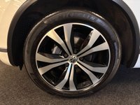 USED 2016 65 VOLKSWAGEN TOUAREG 3.0 TDI V6 BlueMotion Tech R-Line SUV 5dr Diesel Tiptronic 4WD Euro 6 (s/s) (262 ps) UK DELIVERY FLAT FEE &pound;250 (SUBJECT TO DEAL) *OVER 100 IMAGES ON OUR WEBSITE*BESPOKE FINANCE ARRANGED*PART EXCHANGE WELCOME*ALL VEHICLES HPI CLEAR