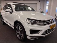 USED 2016 65 VOLKSWAGEN TOUAREG 3.0 TDI V6 BlueMotion Tech R-Line SUV 5dr Diesel Tiptronic 4WD Euro 6 (s/s) (262 ps) UK DELIVERY FLAT FEE &pound;250 (SUBJECT TO DEAL) *OVER 100 IMAGES ON OUR WEBSITE*BESPOKE FINANCE ARRANGED*PART EXCHANGE WELCOME*ALL VEHICLES HPI CLEAR