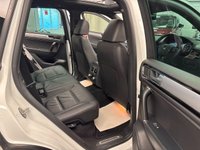 USED 2016 65 VOLKSWAGEN TOUAREG 3.0 TDI V6 BlueMotion Tech R-Line SUV 5dr Diesel Tiptronic 4WD Euro 6 (s/s) (262 ps) UK DELIVERY FLAT FEE &pound;250 (SUBJECT TO DEAL) *OVER 100 IMAGES ON OUR WEBSITE*BESPOKE FINANCE ARRANGED*PART EXCHANGE WELCOME*ALL VEHICLES HPI CLEAR