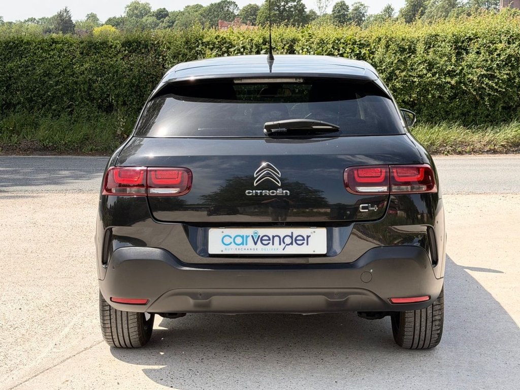 USED 2018 68 CITROEN C4 CACTUS 1.2 PureTech GPF Flair Hatchback 5dr Petrol Manual Euro 6 (s/s) (110 ps) 7 Services|SatNav|Rear & Front Sensors|Apple CarPlay/Android Auto|