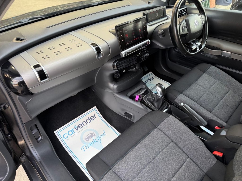 USED 2018 68 CITROEN C4 CACTUS 1.2 PureTech GPF Flair Hatchback 5dr Petrol Manual Euro 6 (s/s) (110 ps) 7 Services|SatNav|Rear & Front Sensors|Apple CarPlay/Android Auto|