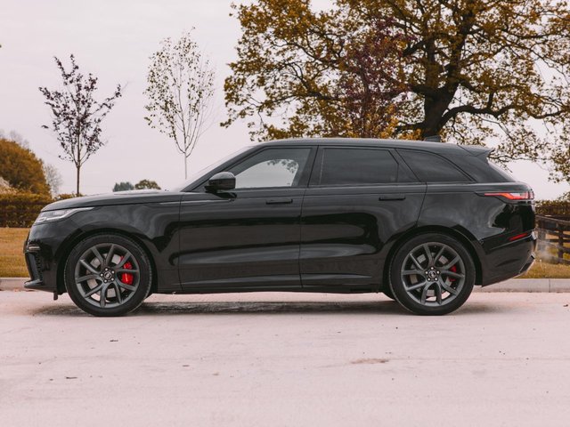 View our LAND ROVER RANGE ROVER VELAR