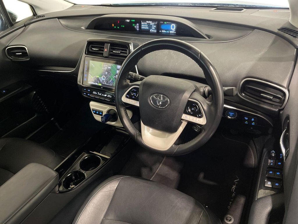 USED 2018 18 TOYOTA PRIUS 1.8 VVT 8.8kWh Excel Hatchback 5dr Petrol Plug-in Hybrid CVT Euro 6 (s/s) (122 ps) HEATED FRONT SEATS