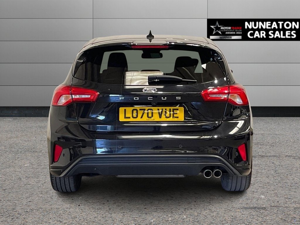 USED 2021 70 FORD FOCUS 1.0T EcoBoost ST-Line X Hatchback 5dr Petrol Auto Euro 6 (s/s) (125 ps) wireless accessory charging pad