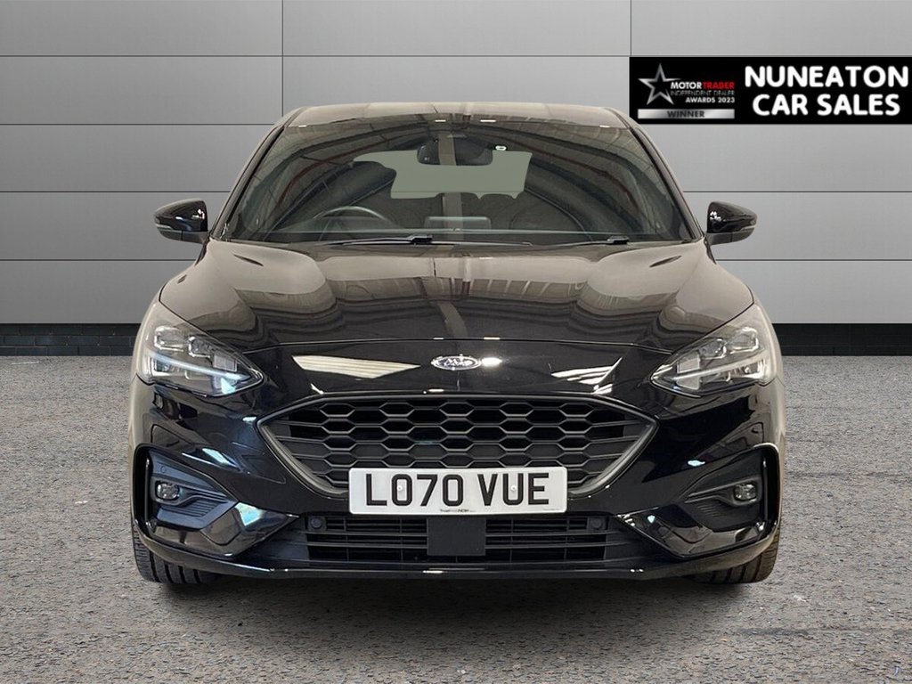 USED 2021 70 FORD FOCUS 1.0T EcoBoost ST-Line X Hatchback 5dr Petrol Auto Euro 6 (s/s) (125 ps) wireless accessory charging pad