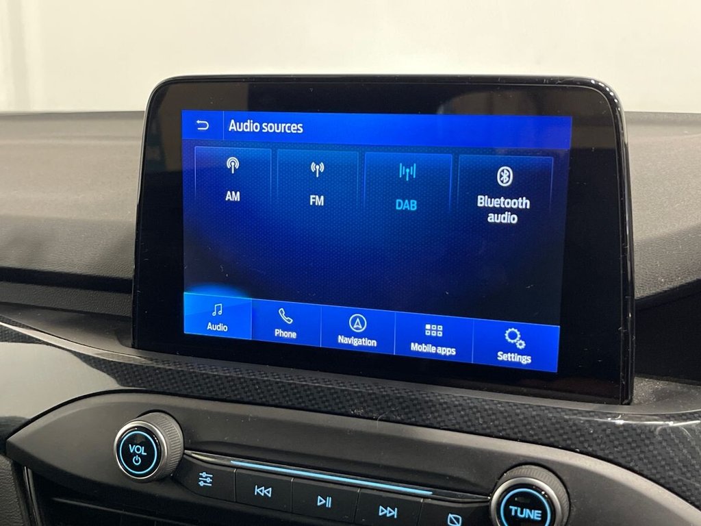 USED 2021 70 FORD FOCUS 1.0T EcoBoost ST-Line X Hatchback 5dr Petrol Auto Euro 6 (s/s) (125 ps) wireless accessory charging pad