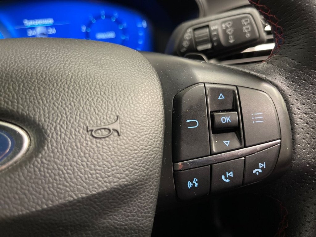 USED 2021 70 FORD FOCUS 1.0T EcoBoost ST-Line X Hatchback 5dr Petrol Auto Euro 6 (s/s) (125 ps) wireless accessory charging pad