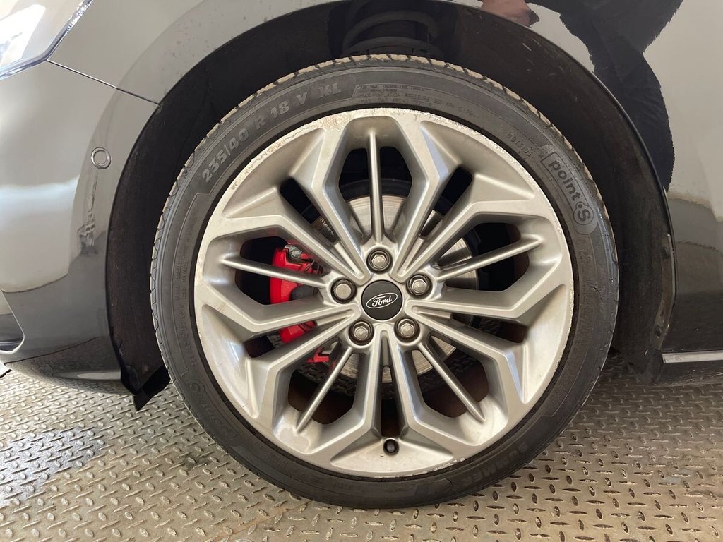 USED 2021 70 FORD FOCUS 1.0T EcoBoost ST-Line X Hatchback 5dr Petrol Auto Euro 6 (s/s) (125 ps) wireless accessory charging pad