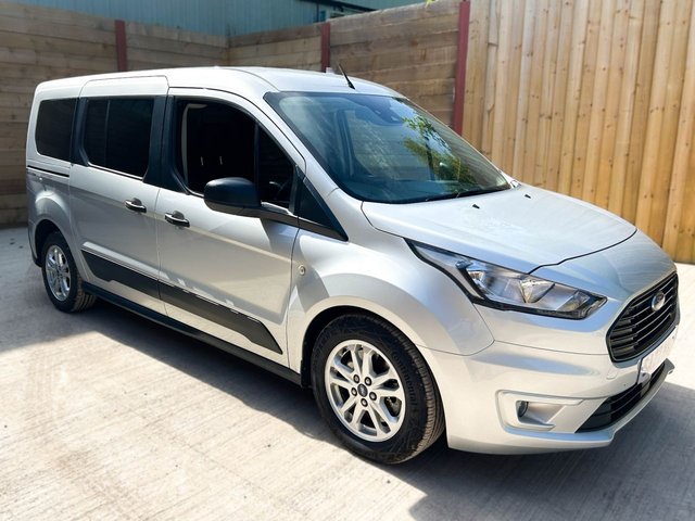View our FORD GRAND TOURNEO CONNECT