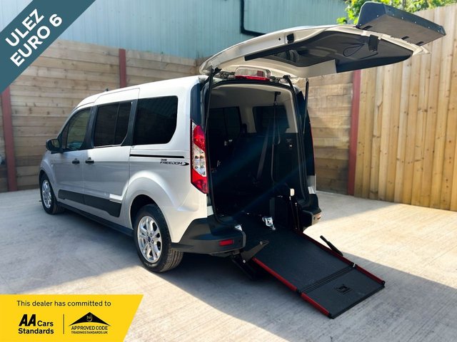 View our Ford Grand Tourneo Connect 1.5 EcoBlue Zetec MPV 5dr Diesel Auto Euro 6 (s/s) (100 ps)