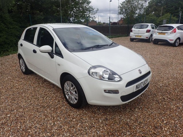View our FIAT PUNTO
