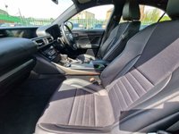 USED 2014 14 LEXUS IS 2.5 300h F Sport Saloon 4dr Petrol Hybrid E-CVT Euro 5 (s/s) (223 ps) ++F SPORT+++SAT NAV++FULL LEATHER++