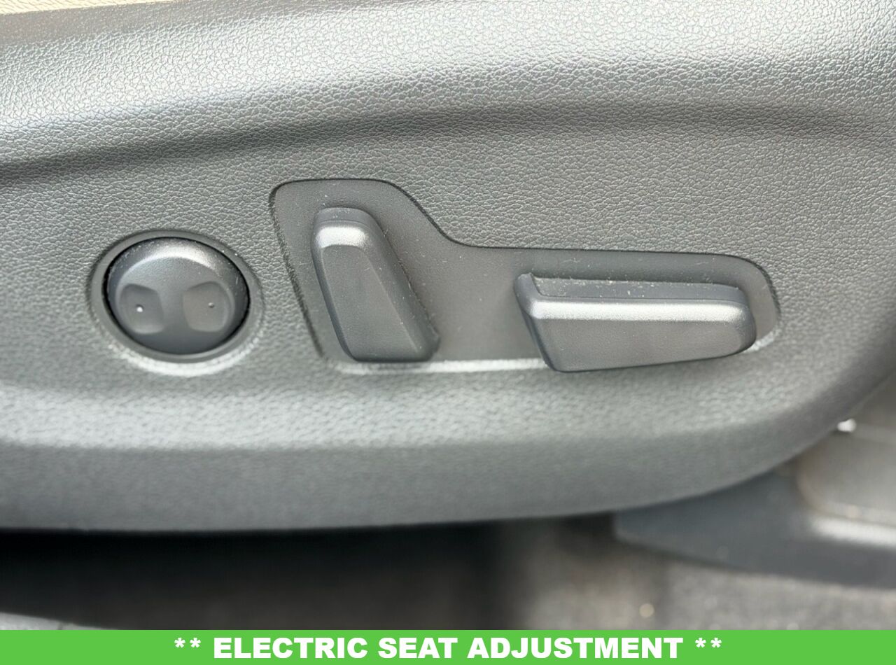 USED 2015 65 HYUNDAI TUCSON 1.7 CRDi Blue Drive Premium SUV 5dr Diesel Manual Euro 6 (s/s) (116 ps) ** 10 RECORDED SERVICES **