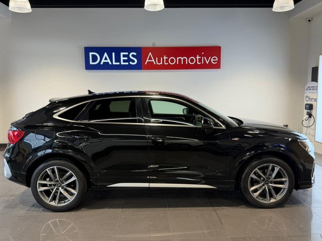 View our AUDI Q3