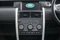 USED 2016 16 LAND ROVER DISCOVERY SPORT 2.0 TD4 HSE Black SUV 5dr Diesel Auto 4WD Euro 6 (s/s) (180 ps) 