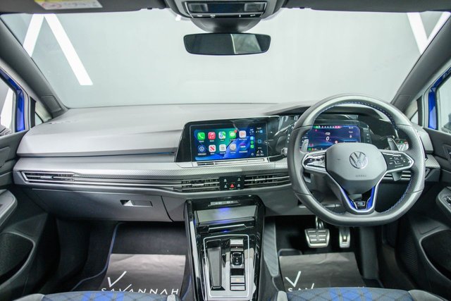 View our VOLKSWAGEN GOLF