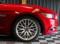 USED 2015 15 FORD MUSTANG 5.0 V8 GT Fastback 2dr Petrol SelShift Euro 6 (416 bhp) 1 YEAR WARRANTY - GT PREMIUM PACK - REVERSE CAMERA - SHAKER AUDIO - FULL LEATHER, HEATED AND COOLED, POWER ADJUSTMENT SPORTS SEATS