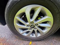 USED 2016 16 HYUNDAI TUCSON 1.7 CRDi Blue Drive Premium SUV 5dr Diesel Manual Euro 6 (s/s) (116 ps) Parking Sensors - Front and Rear